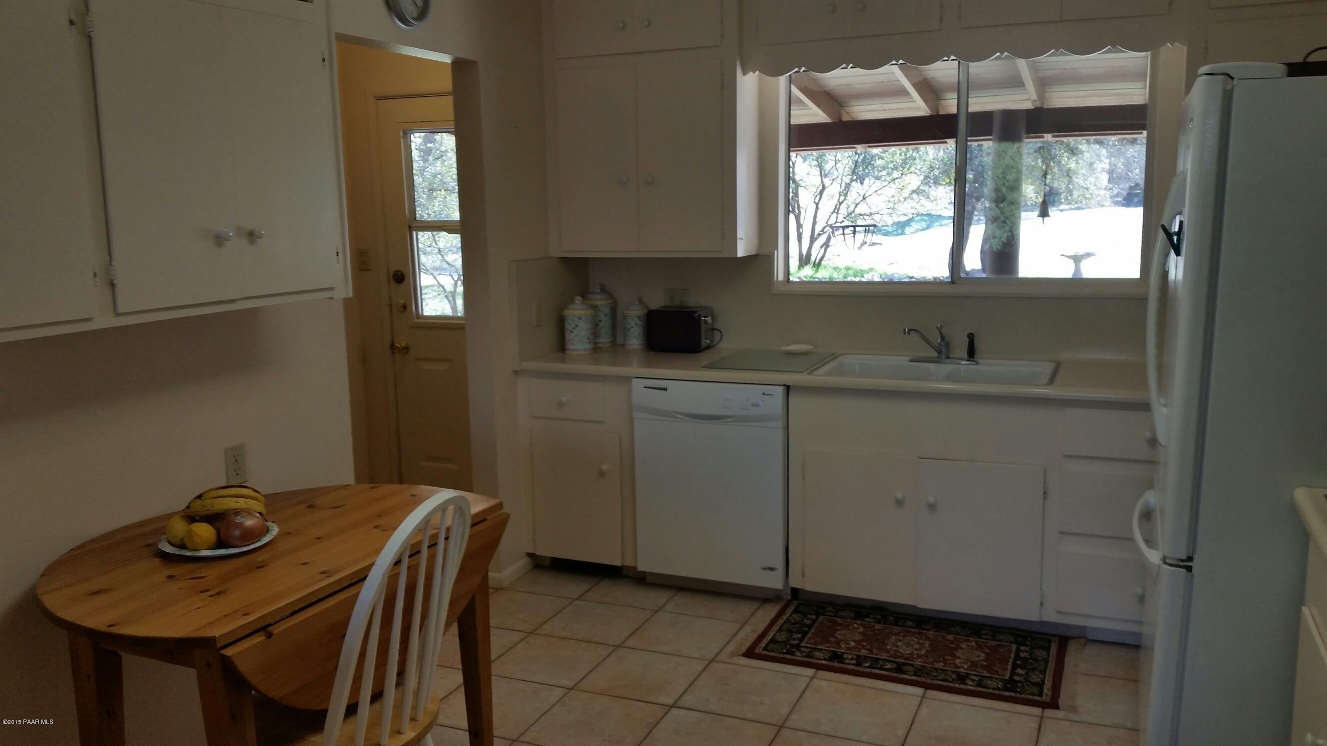 2527 Shadow Valley Ranch Road Prescott, AZ 86305 - Photo 20 of 28 Kitchen 2