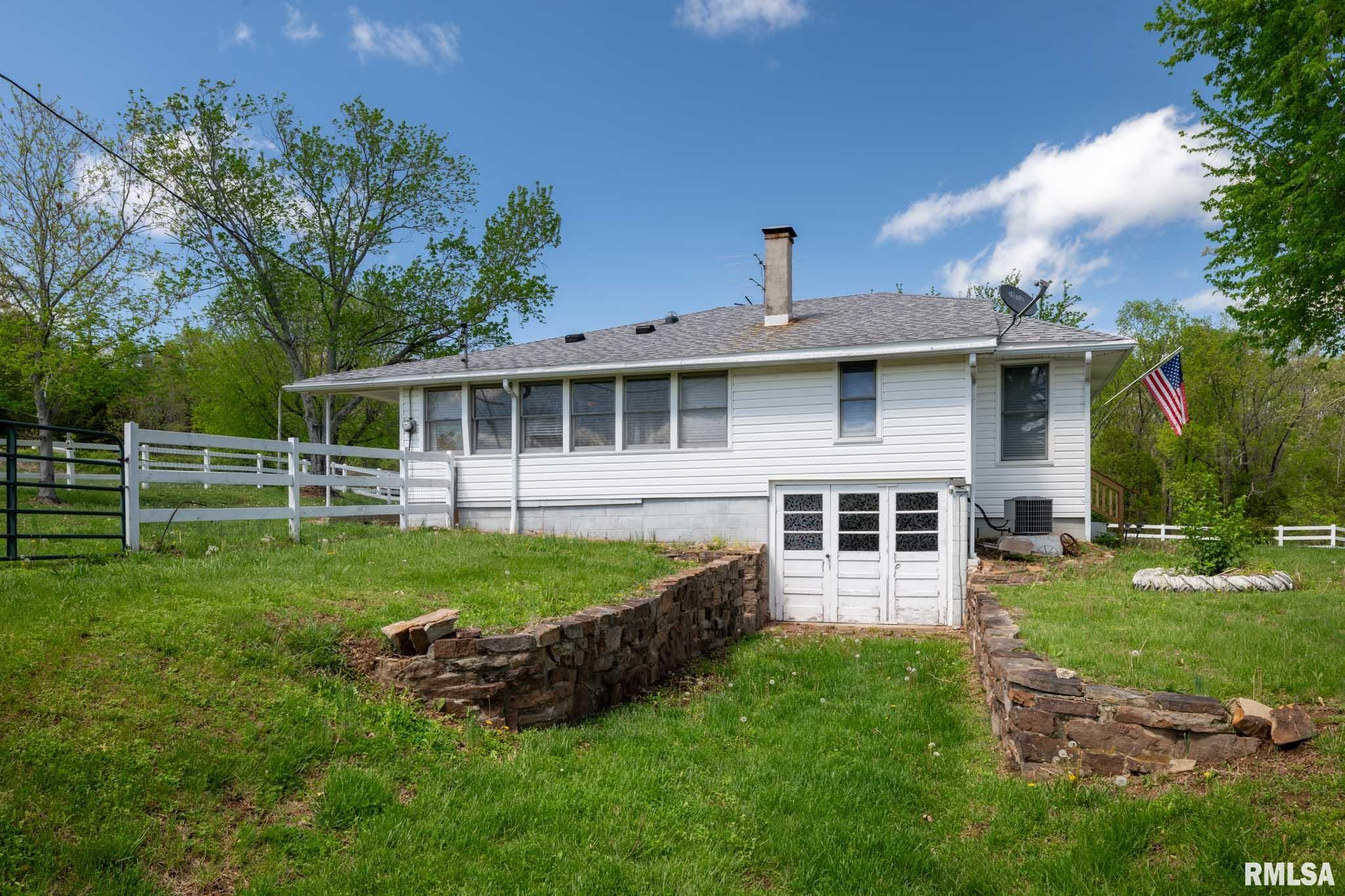 145 Roosevelt Loop Vienna, IL 62995 - Photo 29 of 36 Gallery Image 29
