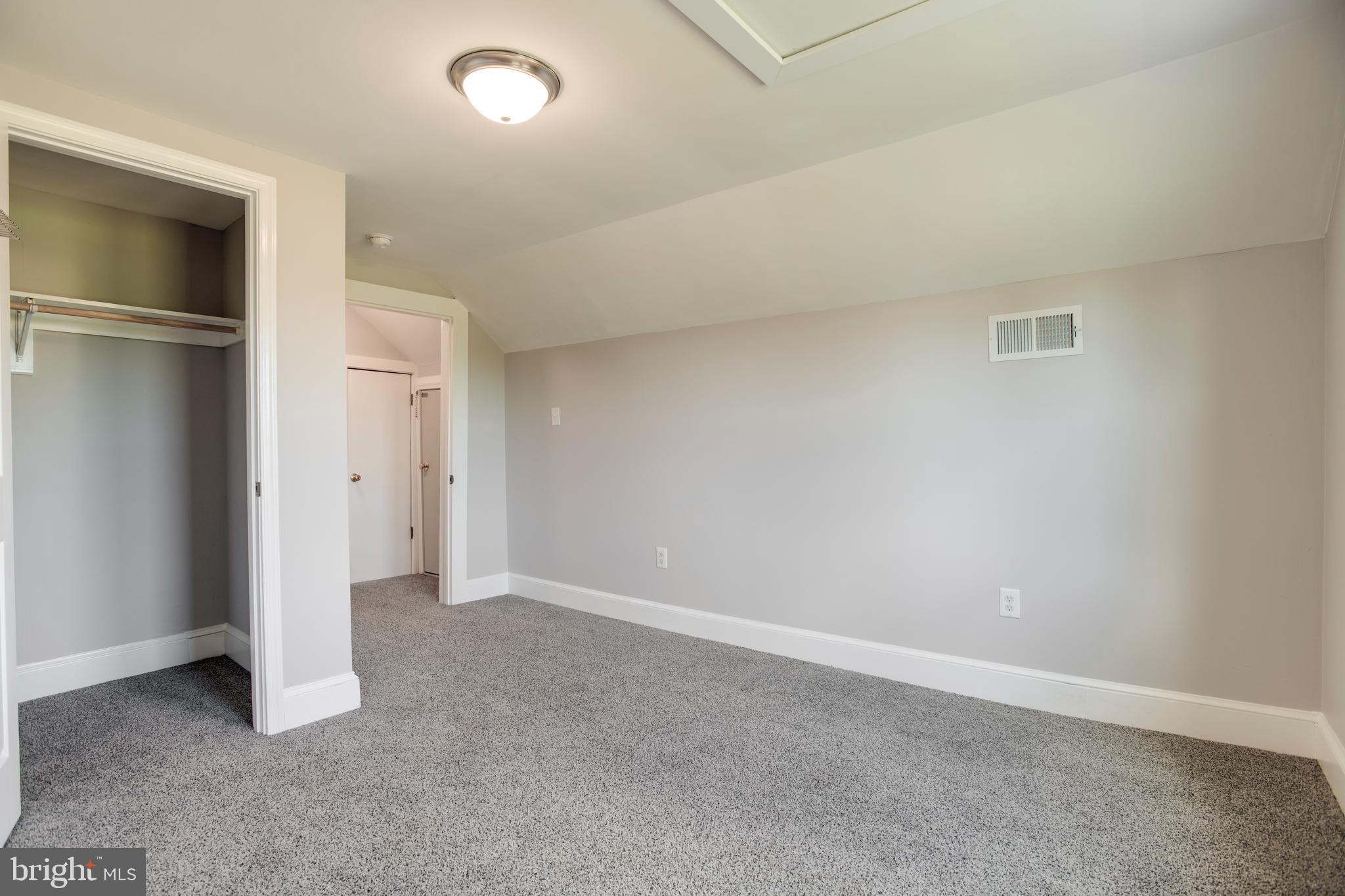 9220 White Shop Road Culpeper, VA 22701 - Photo 24 of 31 Upstairs bedroom