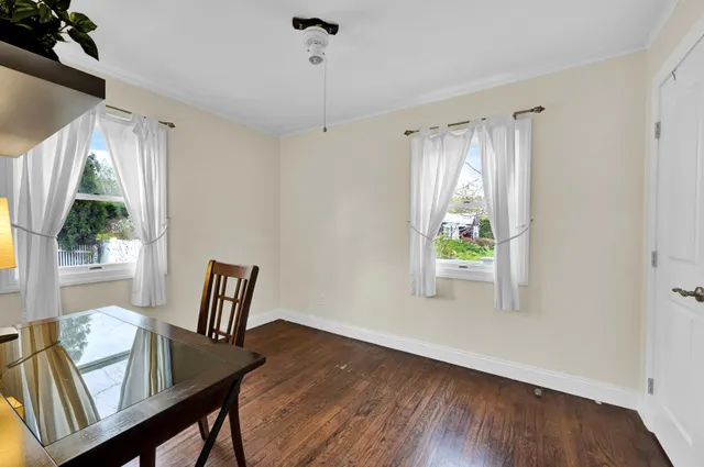 $18,000 | Undisclosed Address, Westhampton, NY 11978