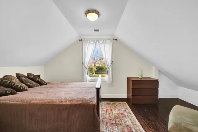 $18,000 | Undisclosed Address, Westhampton, NY 11978