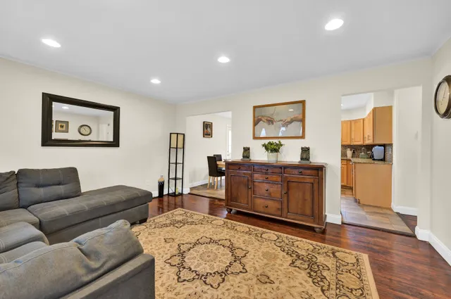 $18,000 | Undisclosed Address, Westhampton, NY 11978