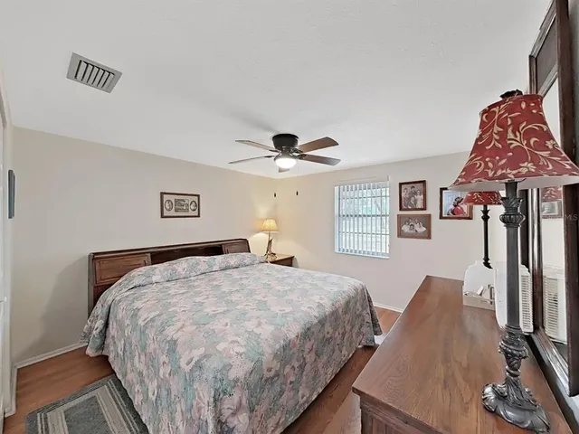 $899,500 | 4105 Robinson Road, Valrico, FL 33594