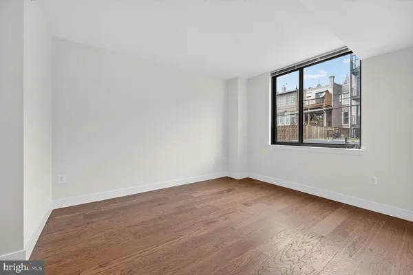 $2,600 | 50 Florida Avenue Northeast, Unit 209, Washington, DC 20002