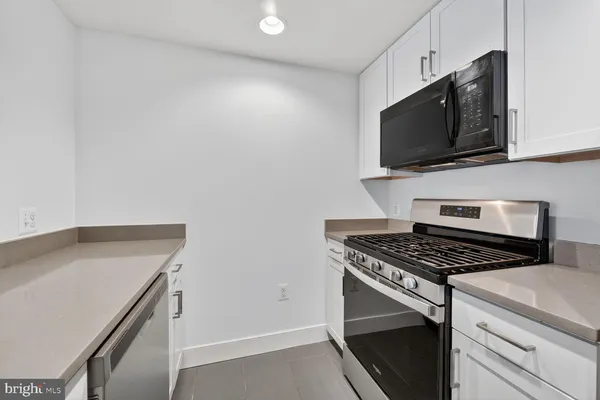 $2,600 | 50 Florida Avenue Northeast, Unit 209, Washington, DC 20002