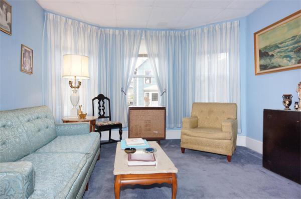 18 Rockingham Street Cambridge, MA 02139 - Photo 4 of 24