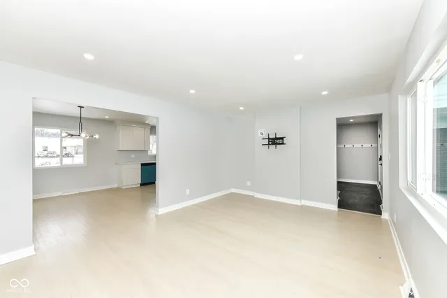 $349,900 | 7748 Hillcrest Drive, Mooresville, IN 46158