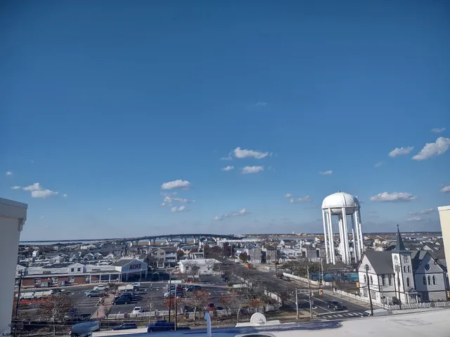 $619,900 | 810 Asbury Avenue, Unit 303, Ocean City, NJ 08226