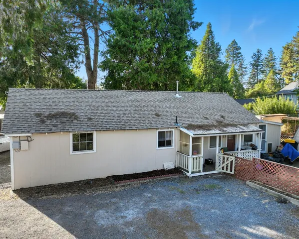 a view of a house with a outdoor space