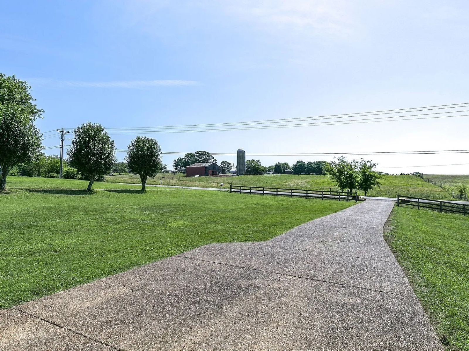2301 Clara Mathis Road Spring Hill, TN 37174 - Photo 4 of 18
