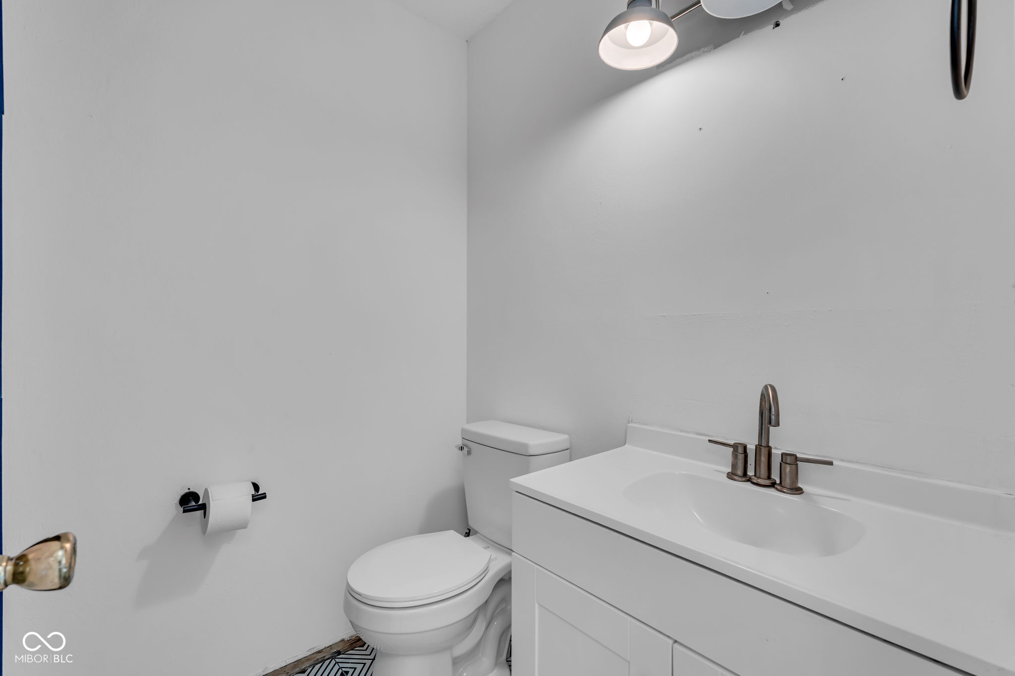 1039 Ridgeview Court Avon, IN 46123 - Photo 8 of 68