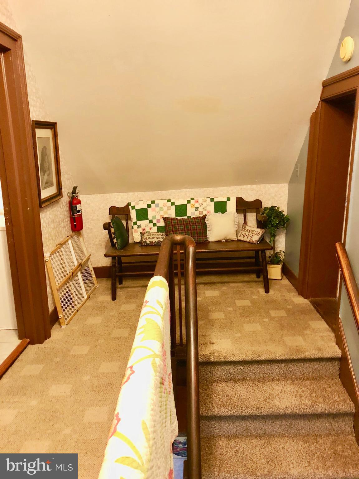 6442 Quantico Road Quantico, MD 21856 - Photo 108 of 146 2nd Floor Hall