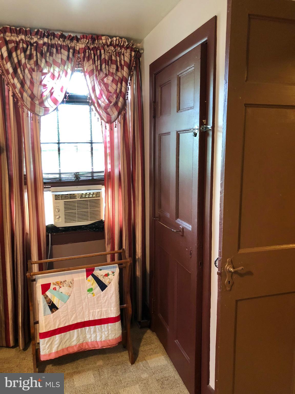 6442 Quantico Road Quantico, MD 21856 - Photo 125 of 146 Master With Window Unit