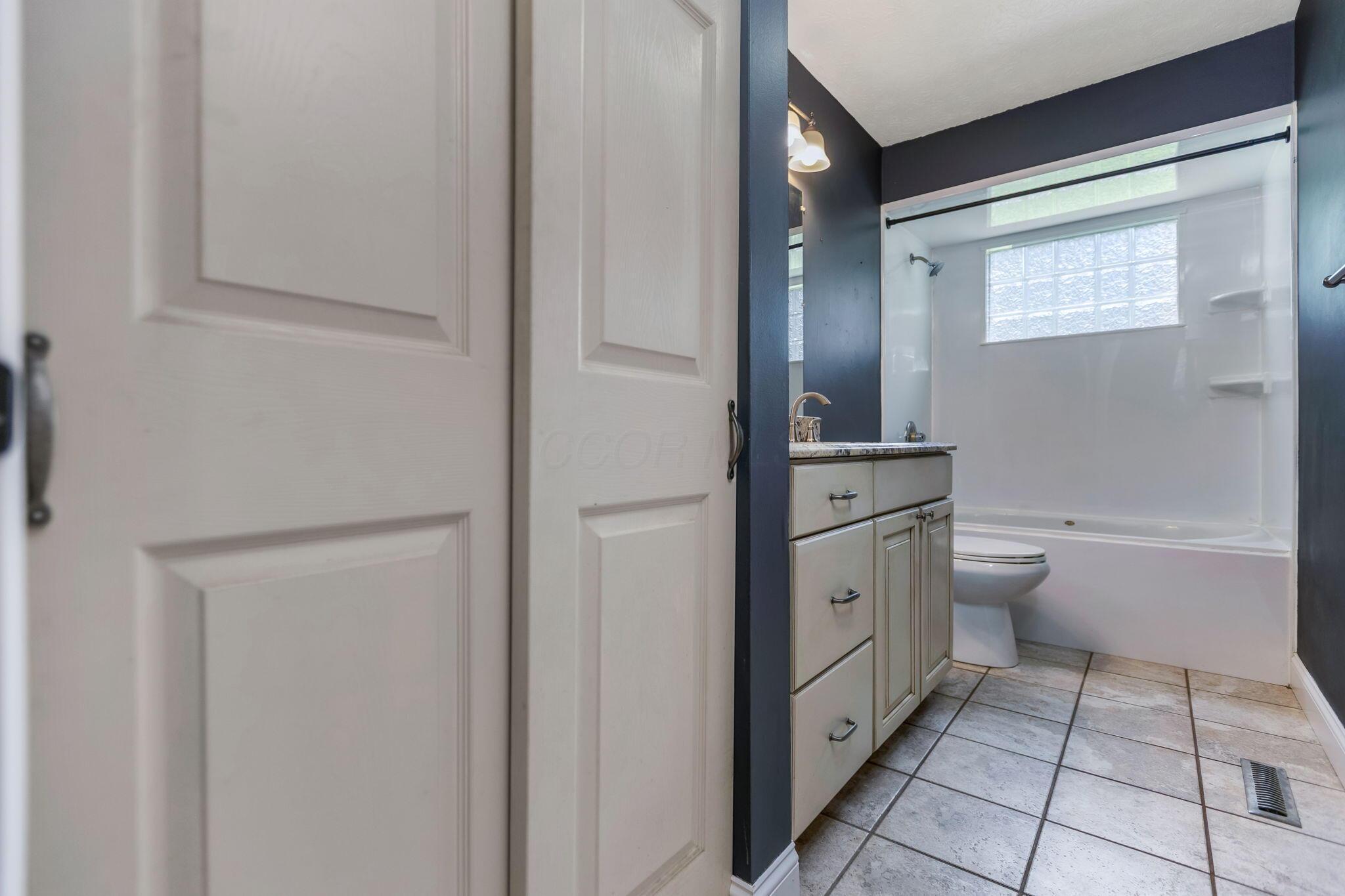 6076 Batavia Road Westerville, OH 43081 - Photo 20 of 39 Gallery Image 20