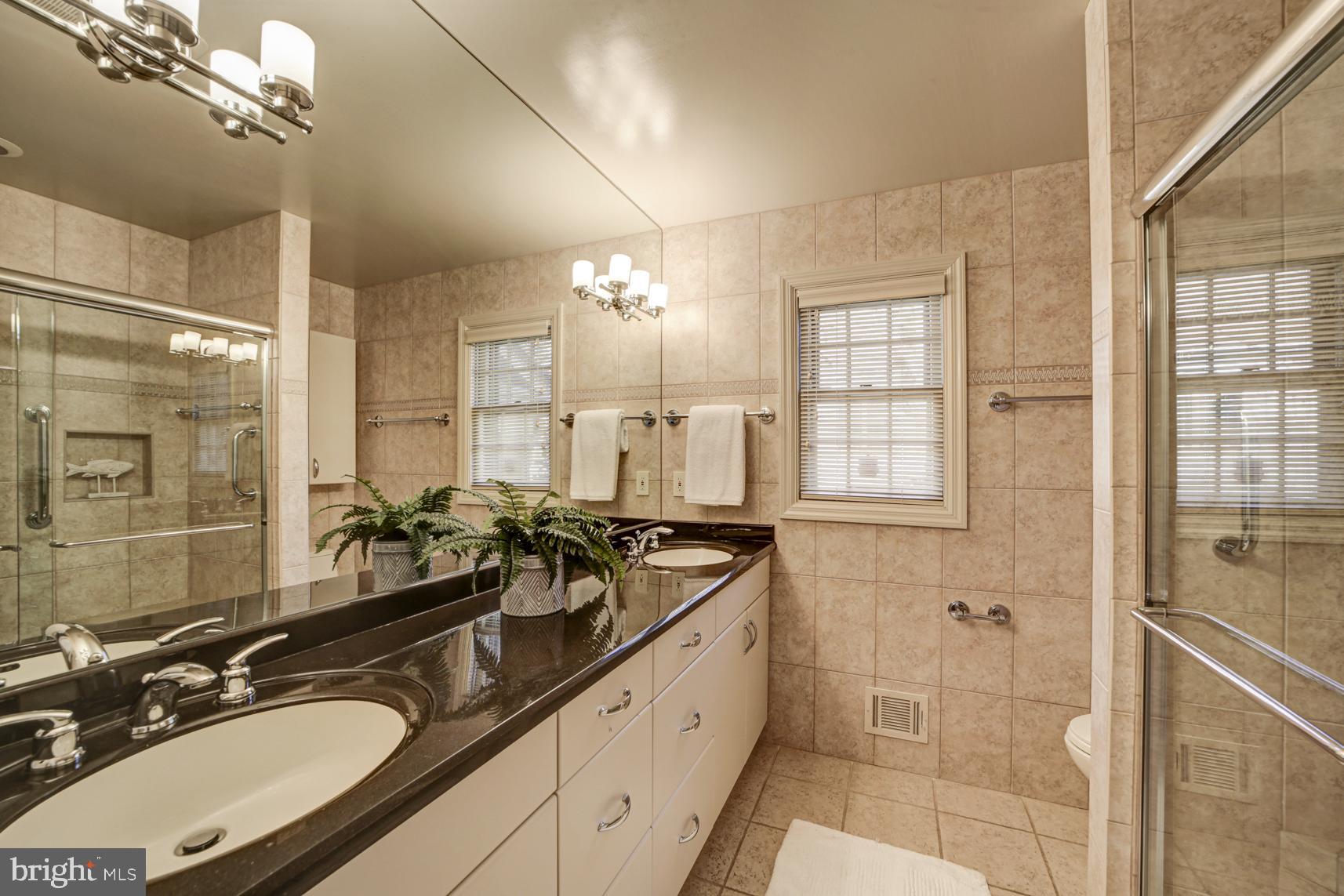 10105 Ormond Road Potomac, MD 20854 - Photo 24 of 30 Gallery Image 24