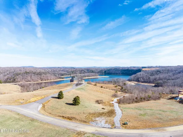 $75,000 | Lot 32 Holly Bend Drive, Byrdstown, TN 38549