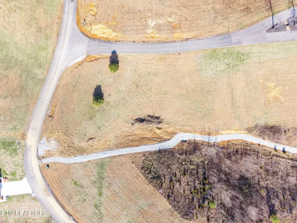 $75,000 | Lot 32 Holly Bend Drive, Byrdstown, TN 38549