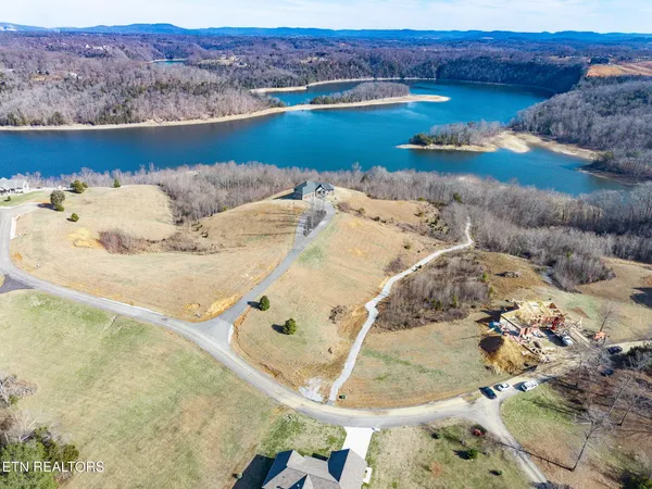 $75,000 | Lot 32 Holly Bend Drive, Byrdstown, TN 38549