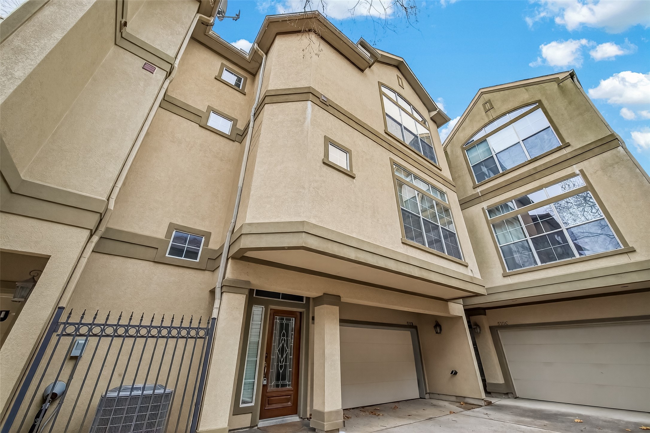 5111 Inker Street, Unit B Houston, TX 77007 - Photo 3 of 41