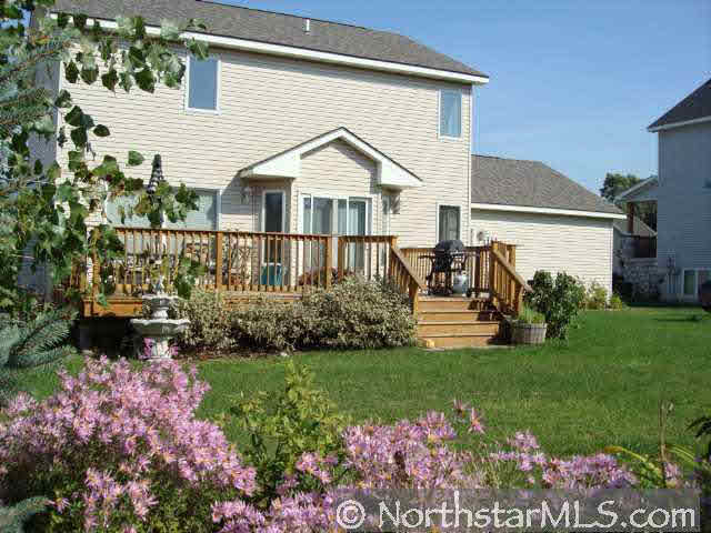 2242 Ruby Road Hudson, WI 54016 - Photo 2 of 10 Gallery Image 2