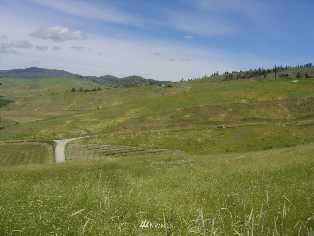 260 Chelan Ranch Road Chelan, WA 98816 - Photo 5 of 17 Gallery Image 5