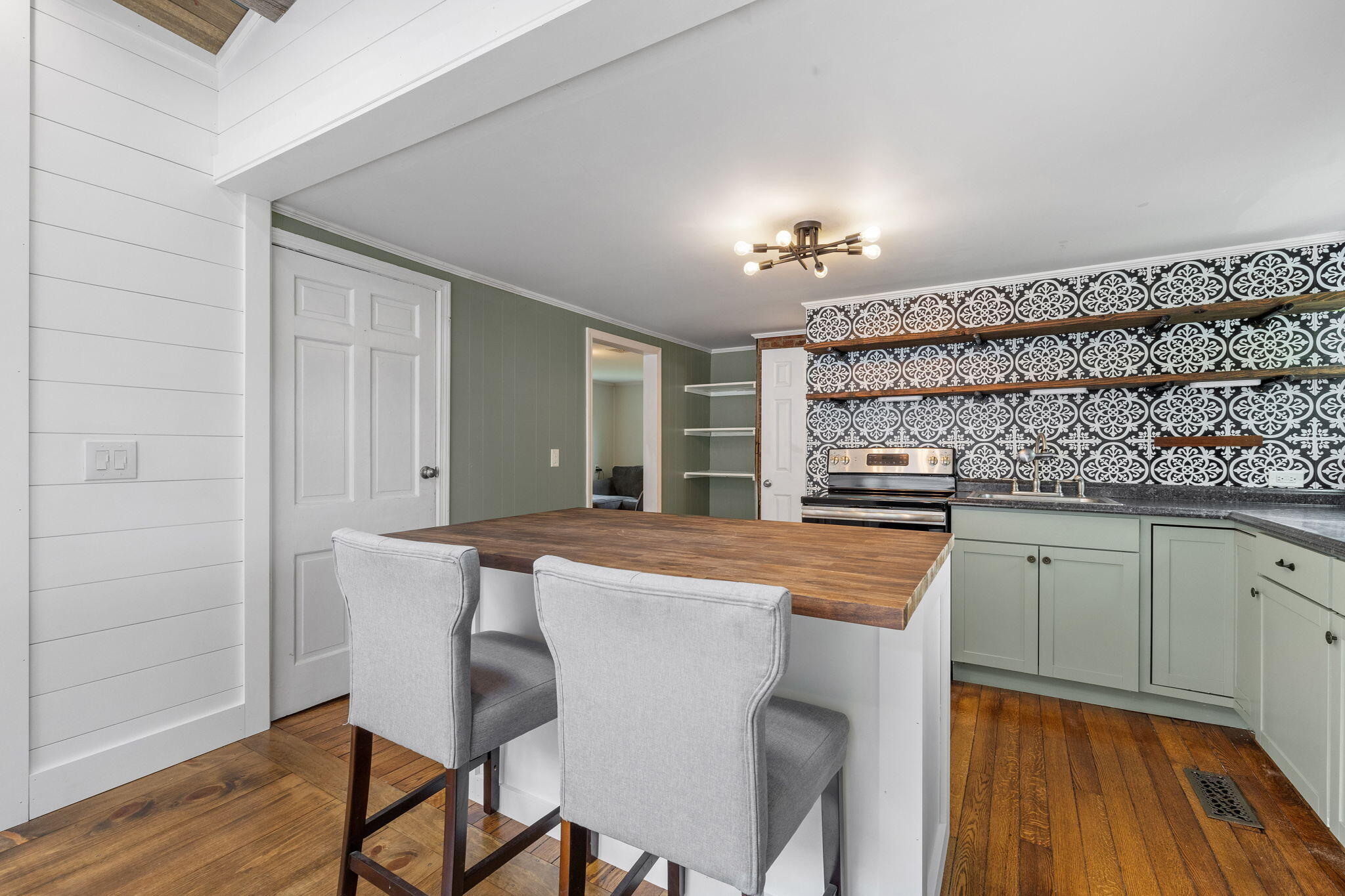 156 Lebanon Road North Berwick, ME 03906 - Photo 14 of 37 33-web-or-mls-8B3A0994