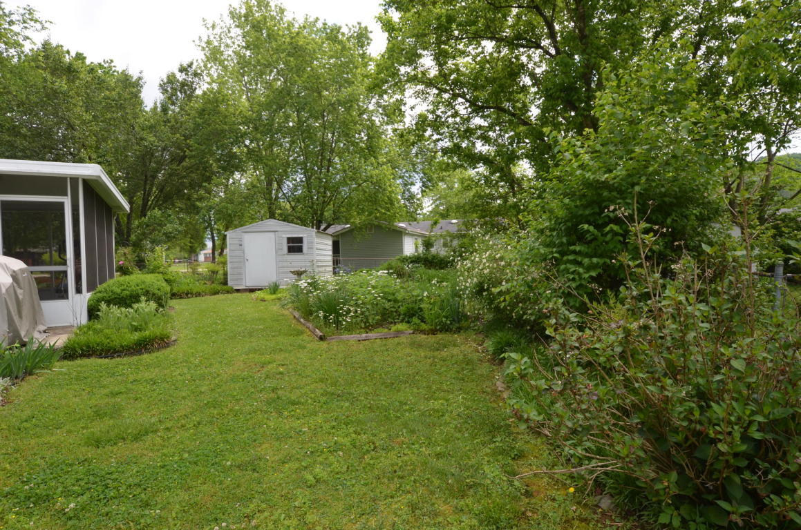 13 Lind Place Oak Ridge, TN 37830 - Photo 19 of 22 20160503180652775233000000-o