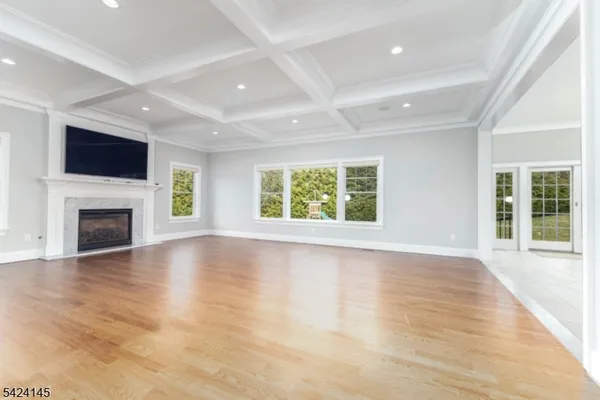 $3,299,000 | 85 May Drive, Chatham, NJ 07928