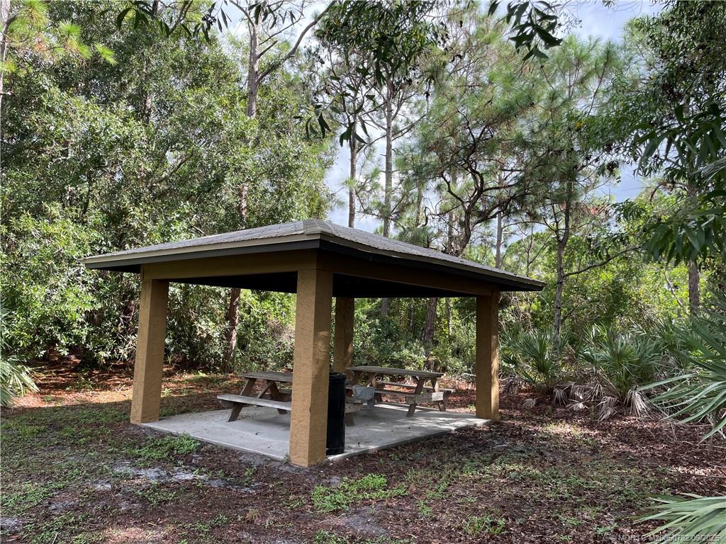 707 Southeast Pin Oak Terrace Stuart, FL 34997 - Photo 11 of 27