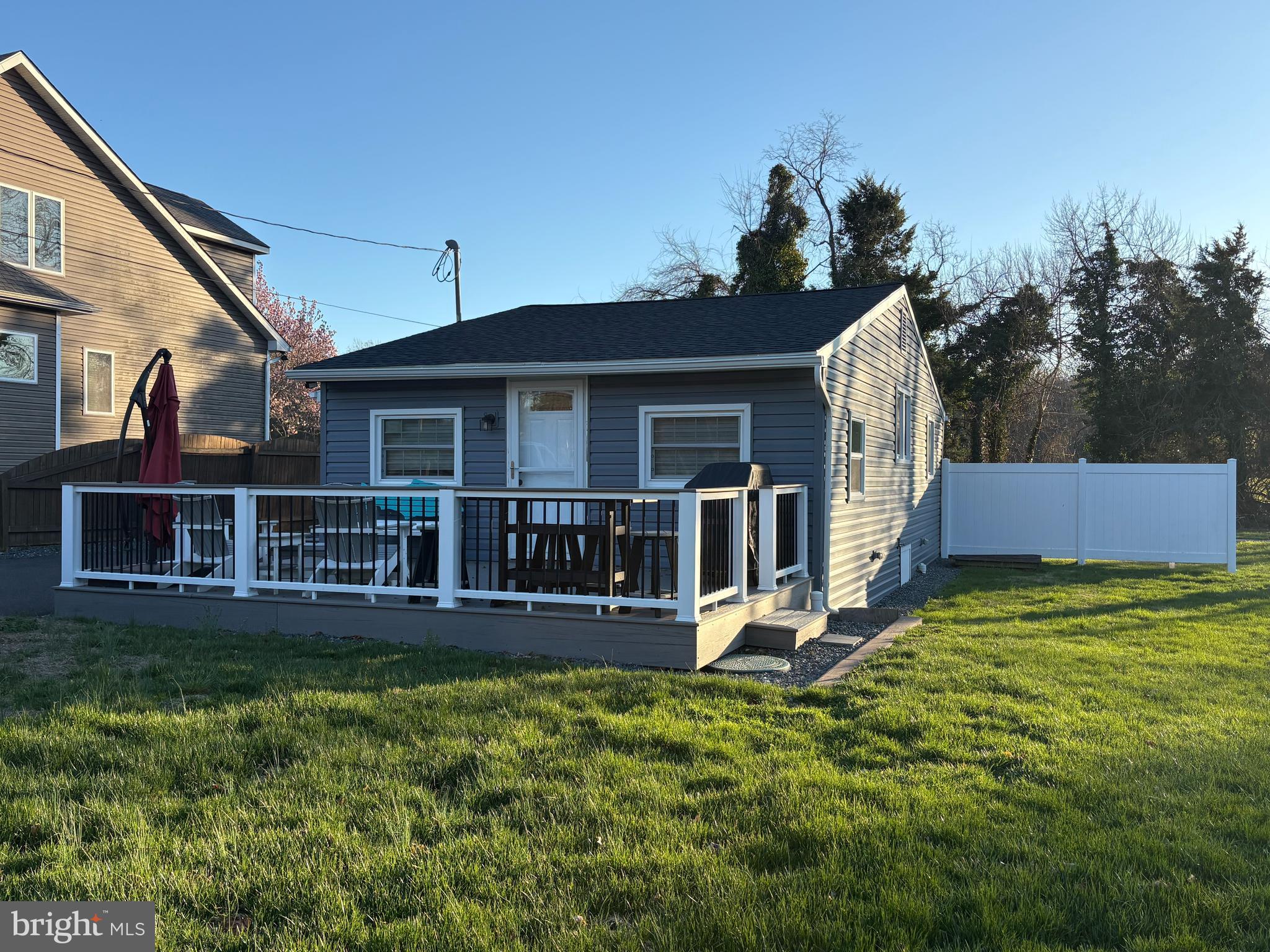 128 Hollywood Beach Road Chesapeake City, MD 21915 - Photo 2 of 21