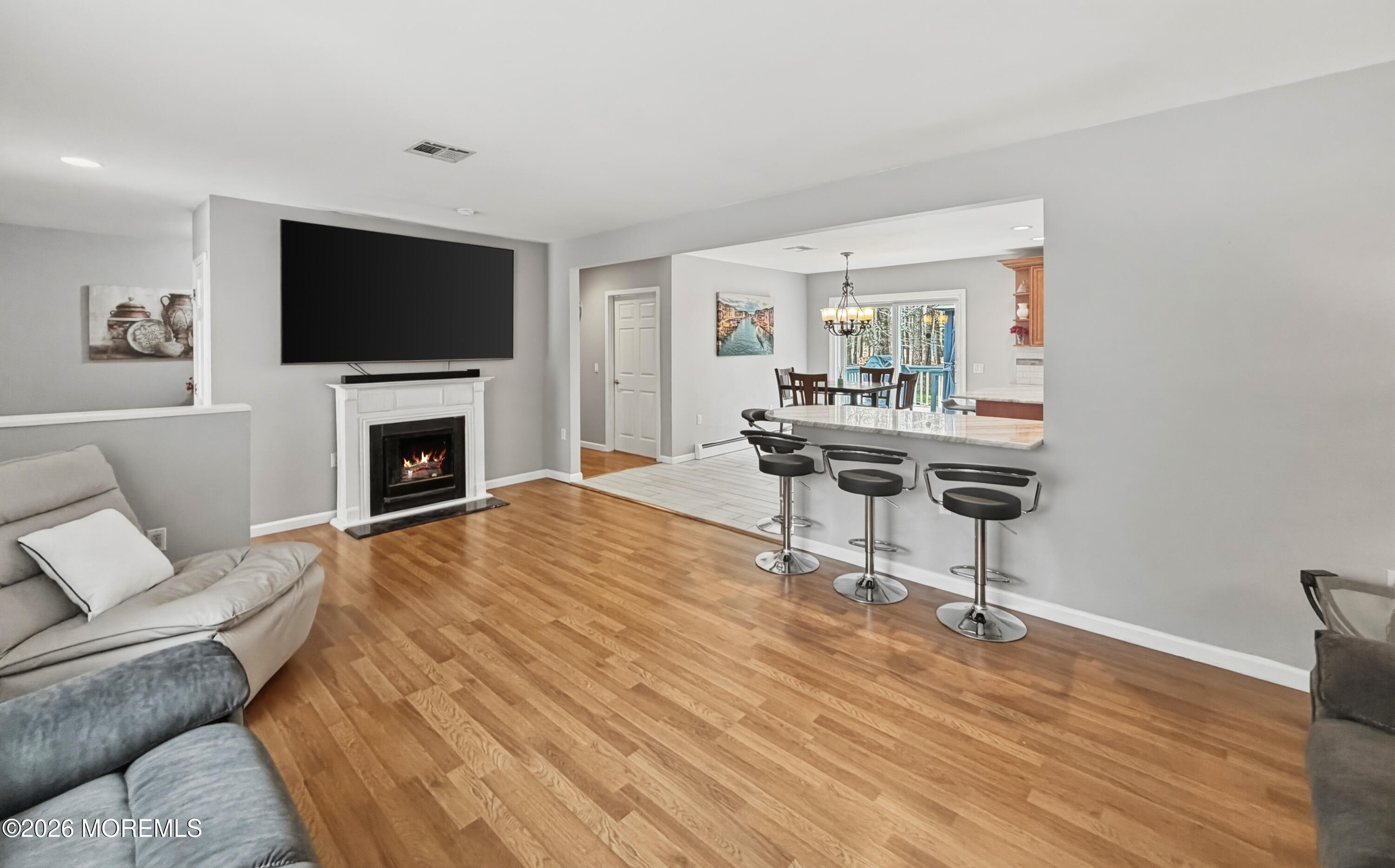 379 East Bird Village Road Jackson, NJ 08527 - Photo 6 of 43 living rm