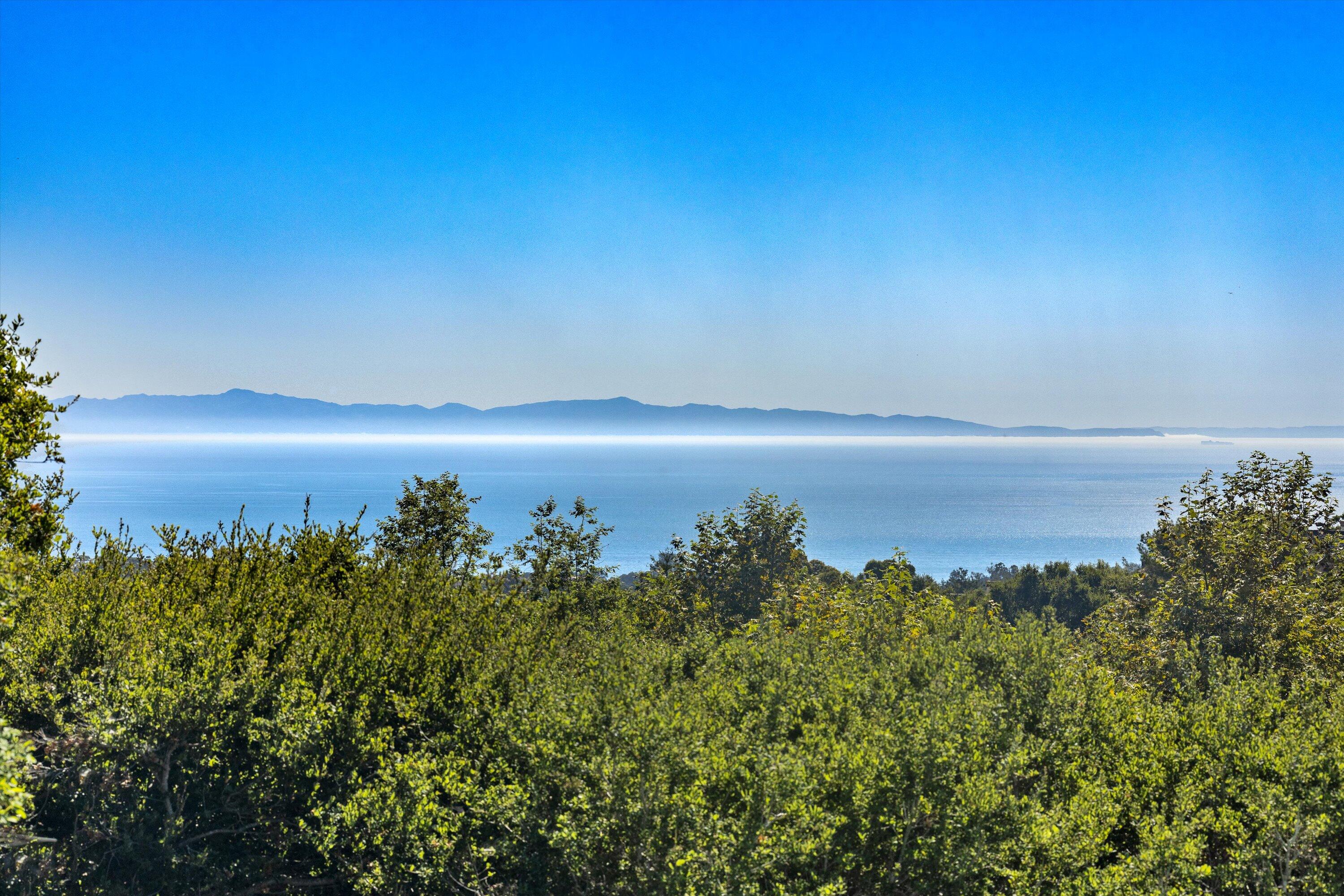 975 Mariposa Lane Montecito, CA 93108 - Photo 2 of 19 a sunset view with ocean view