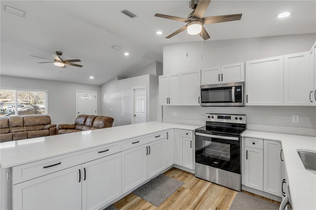 3421 Yule Tree Drive Edgewater, FL 32141 - Photo 17 of 44