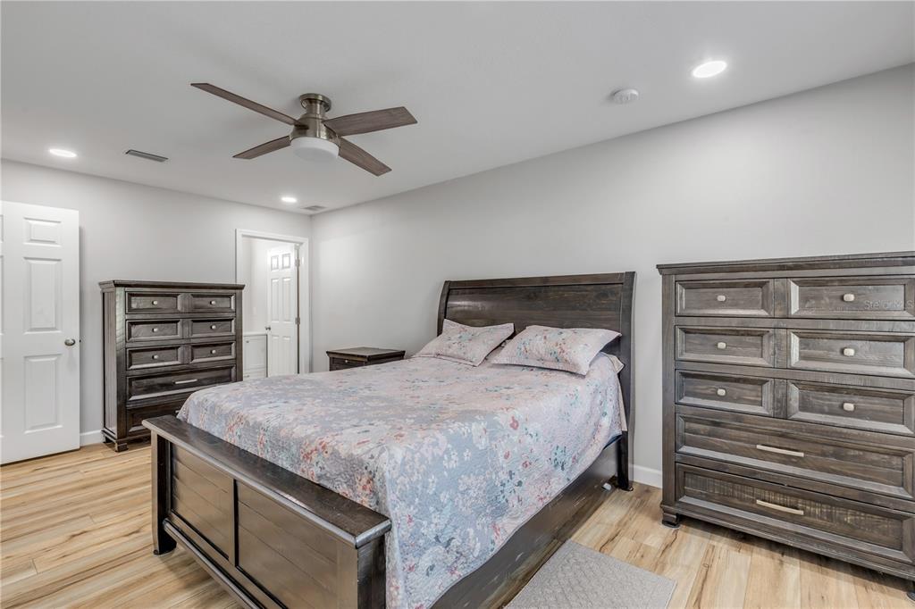 3421 Yule Tree Drive Edgewater, FL 32141 - Photo 23 of 44