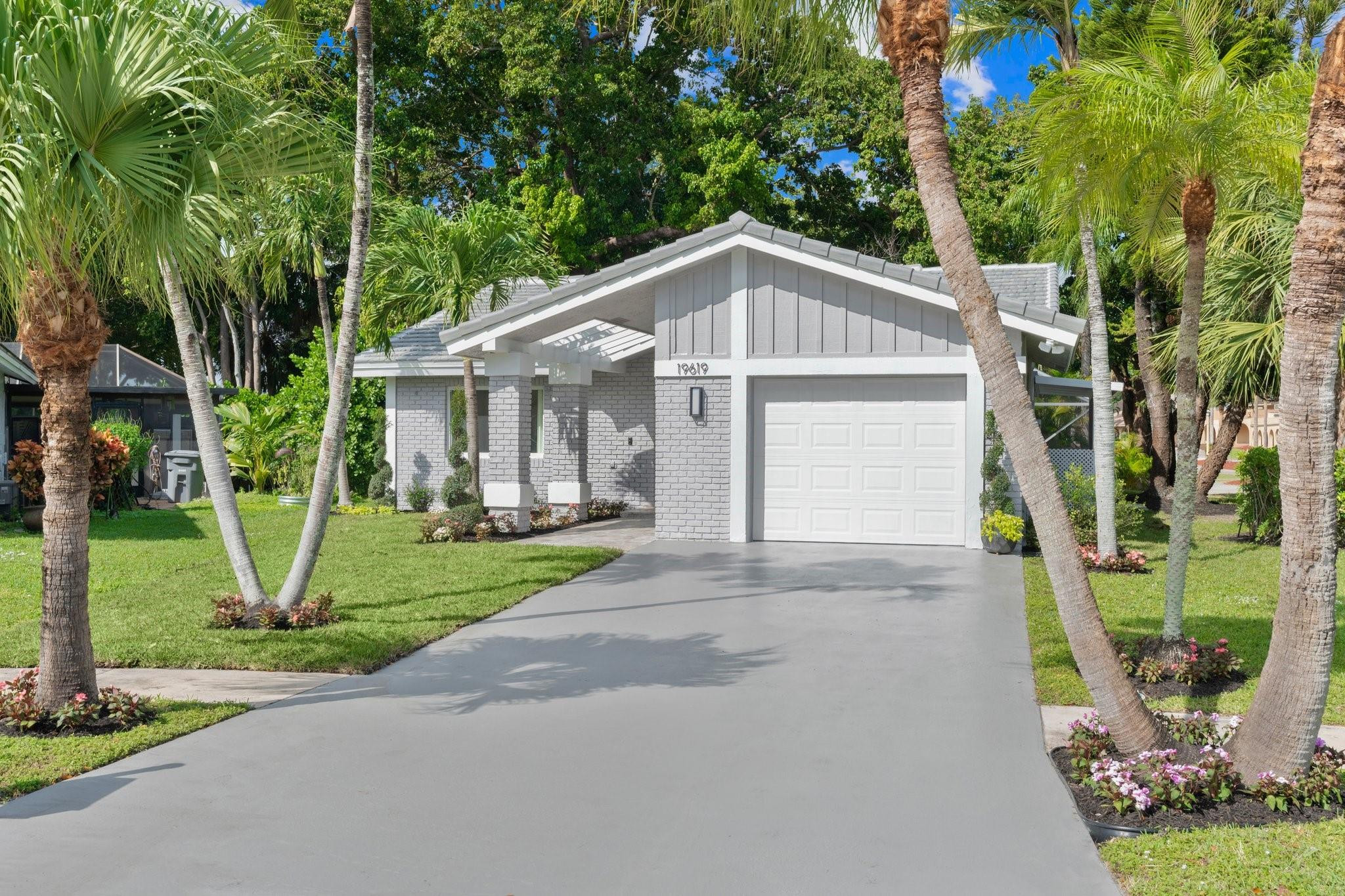 19619 Back 9 Drive Boca Raton, FL 33498 - Photo 5 of 36 Photo 5