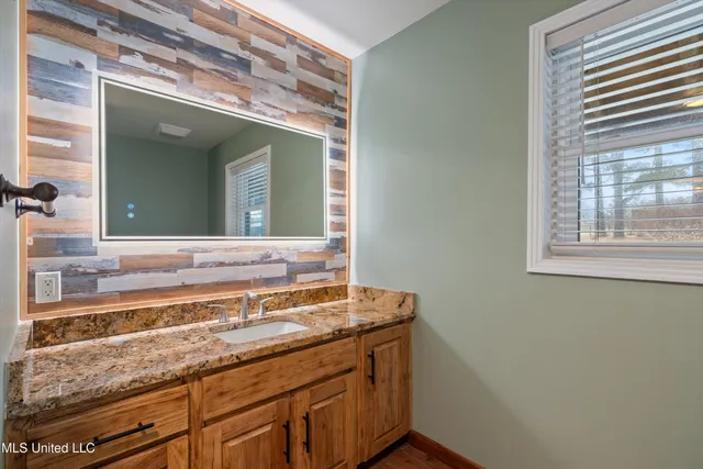 $419,900 | 5014 Marianna Road, Holly Springs, MS 38635