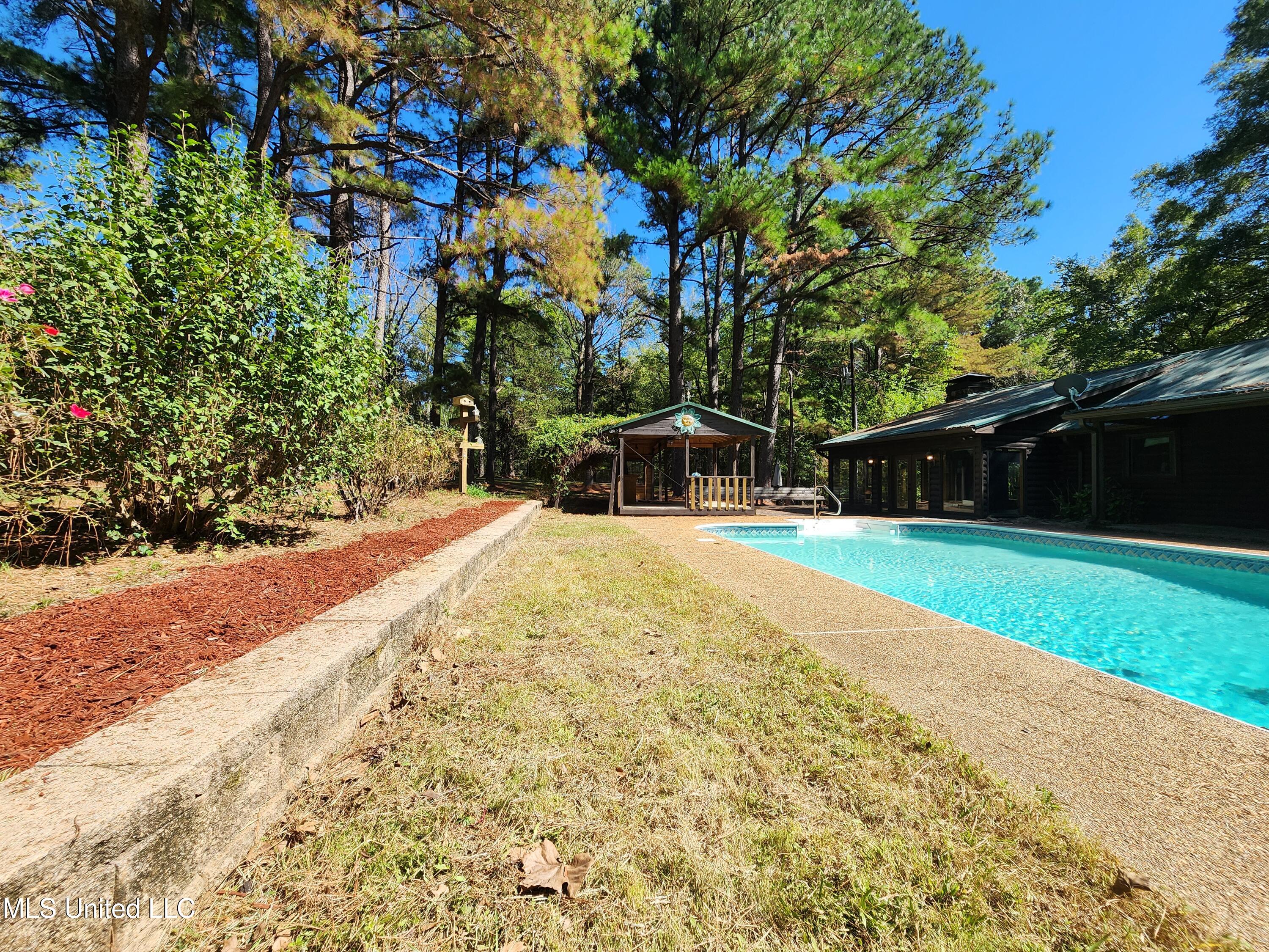 5014 Marianna Road Holly Springs, MS 38635 - Photo 38 of 81 20251003_131927