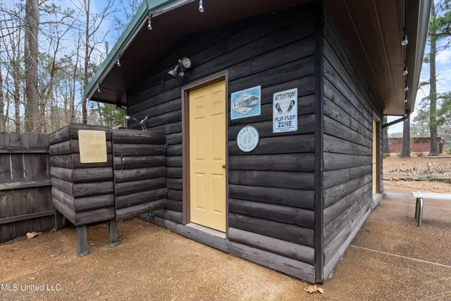 $419,900 | 5014 Marianna Road, Holly Springs, MS 38635