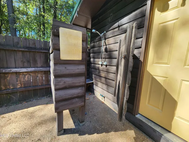 $419,900 | 5014 Marianna Road, Holly Springs, MS 38635