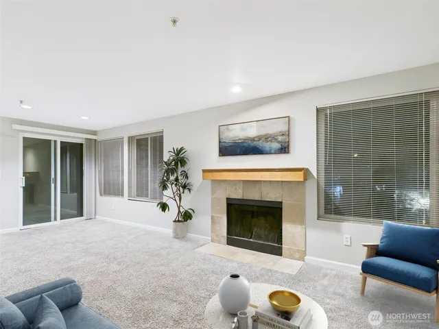 $369,000 | 26335 116th Avenue Southeast, Unit H 205, Kent, WA 98030