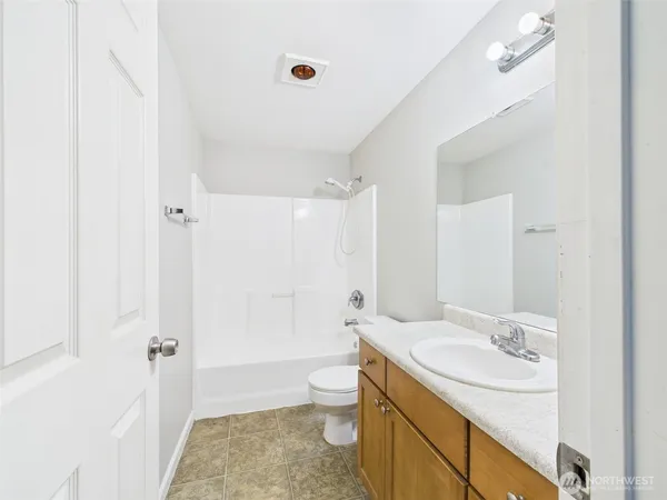 $339,000 | 26335 116th Avenue Southeast, Unit H 205, Kent, WA 98030