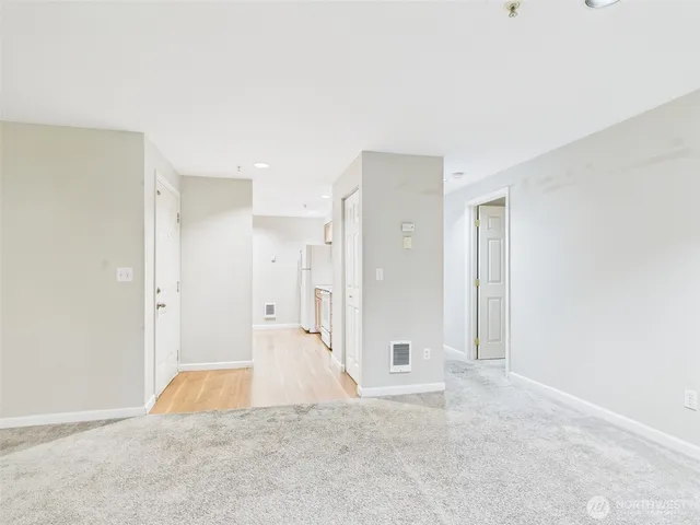 $369,000 | 26335 116th Avenue Southeast, Unit H 205, Kent, WA 98030