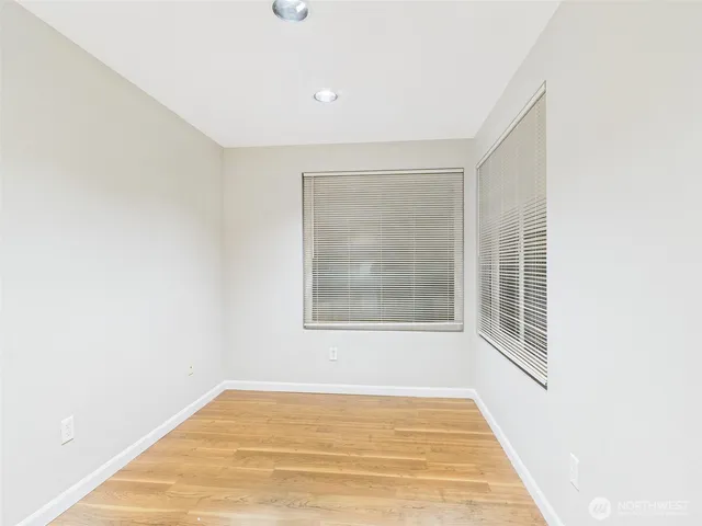 $369,000 | 26335 116th Avenue Southeast, Unit H 205, Kent, WA 98030