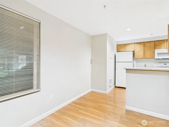 $369,000 | 26335 116th Avenue Southeast, Unit H 205, Kent, WA 98030