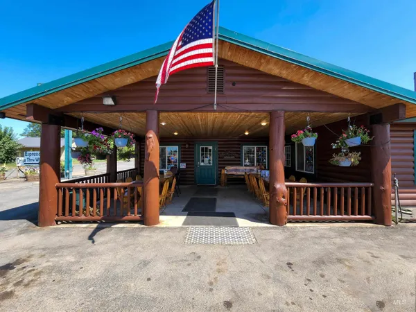 $689,000 | 150 Railroad Street, Midvale, ID 83645