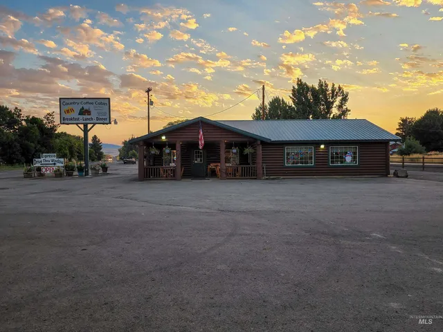 $689,000 | 150 Railroad Street, Midvale, ID 83645