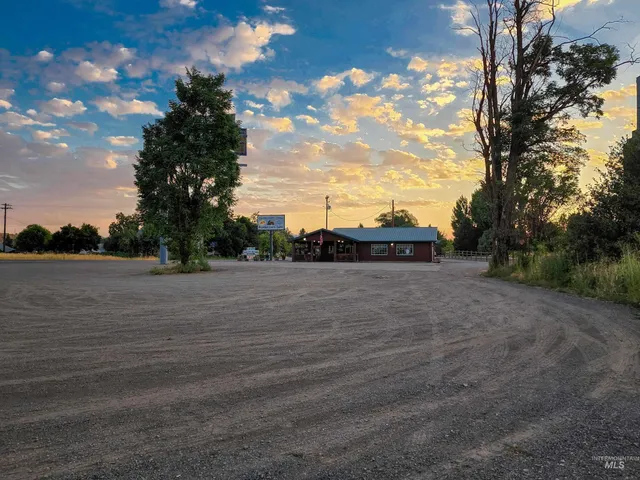 $689,000 | 150 Railroad Street, Midvale, ID 83645