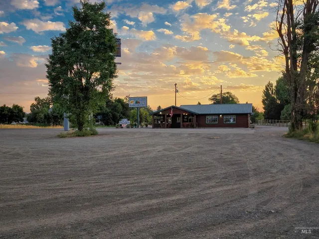 $689,000 | 150 Railroad Street, Midvale, ID 83645