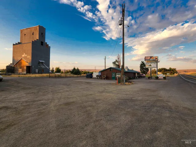 $689,000 | 150 Railroad Street, Midvale, ID 83645