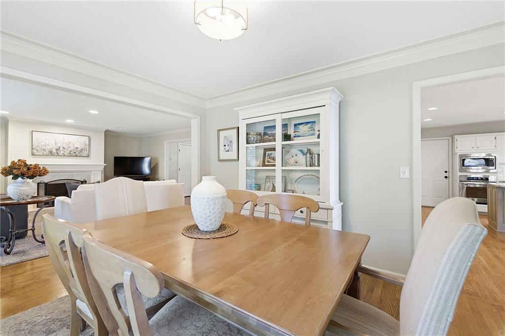 12110 Sagamore Road Leawood, KS 66209 - Photo 15 of 59